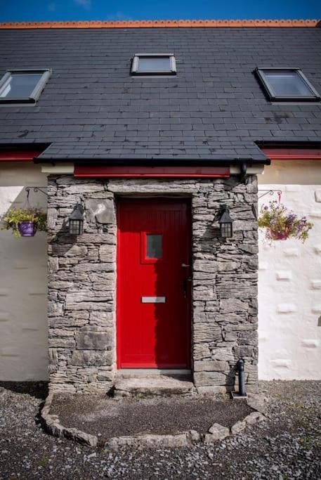 *Spacious Irish Cottage* Fanore 외부 사진